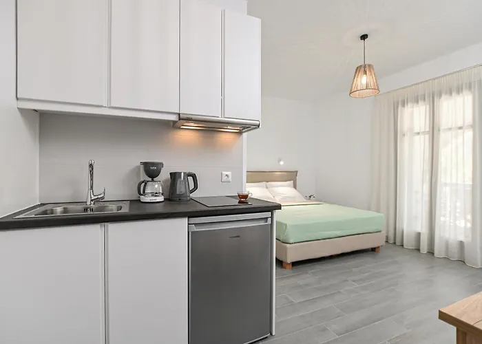 Vive Mare Ii Hotel apartamentowy Pláka