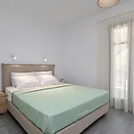 Vive Mare Ii Apartahotel Pláka