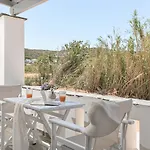 Vive Mare Ii Apartahotel Pláka